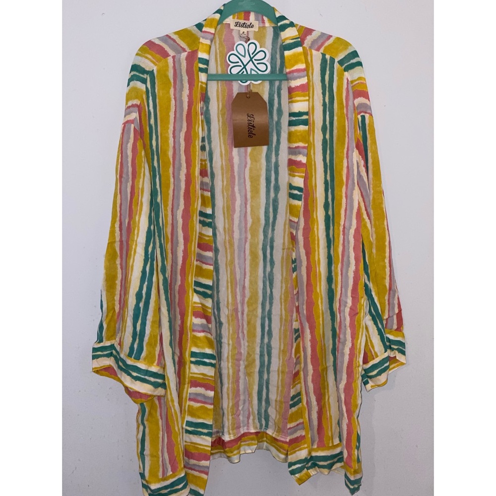 Shop Hope’s Flowy Cardigan